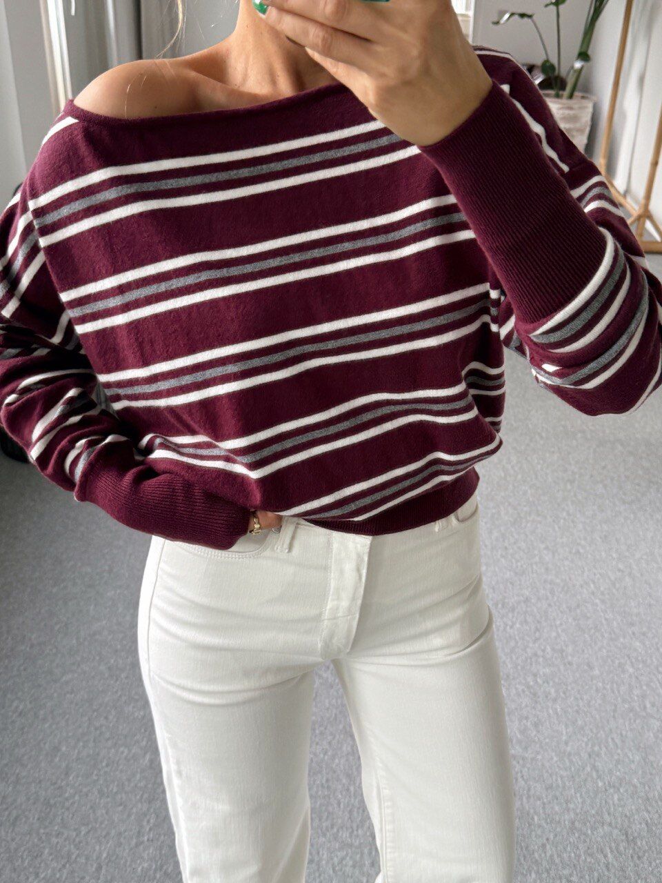 BORDO ÇİZGİLİ OMUZ DETAYLI TRİKO