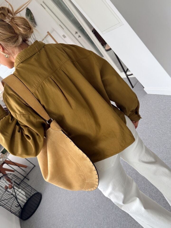 YAĞ YEŞİLİ TEK CEPLİ OVERSİZE GÖMLEK