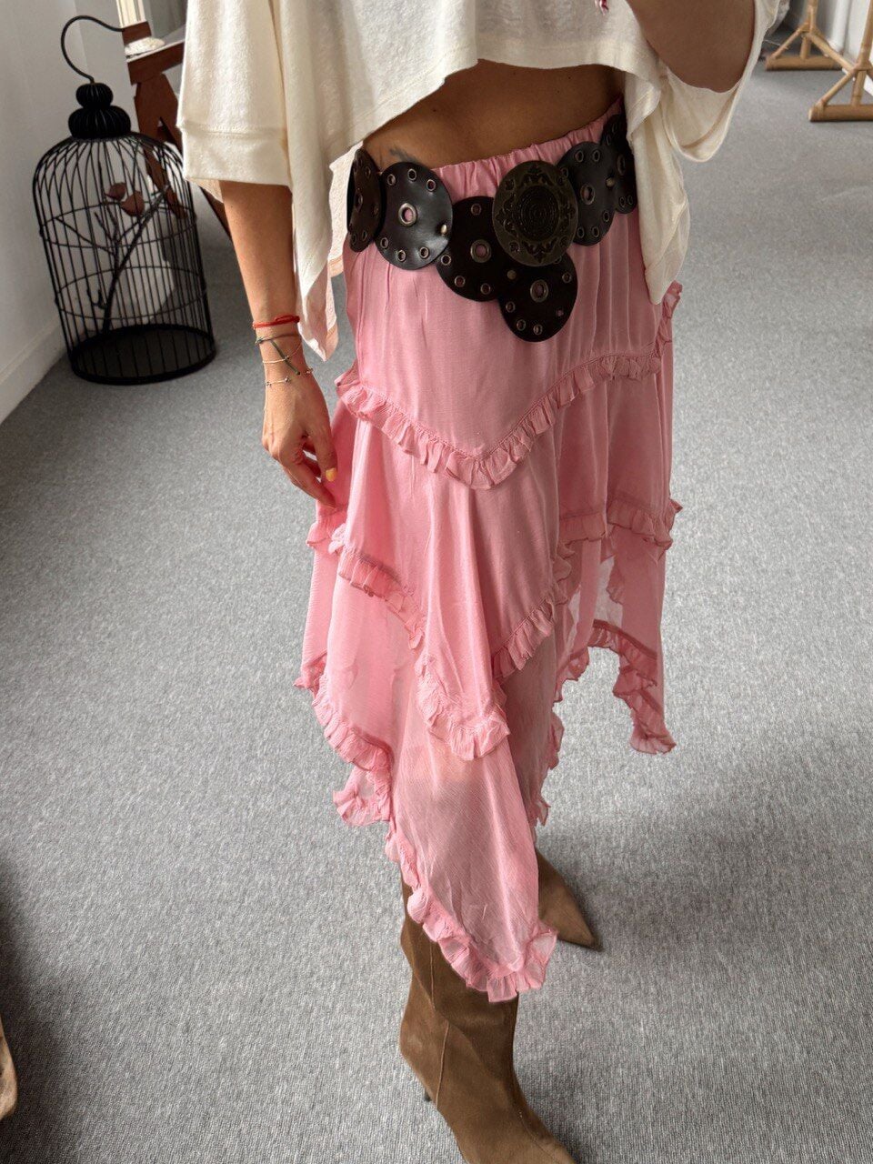 GÜL KURUSU ASİMETRİK FIRFIR DETAY İTHAL ETEK