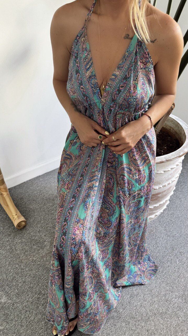 DESENLİ SIRT DEKOLTELİ İTHAL ELBİSE