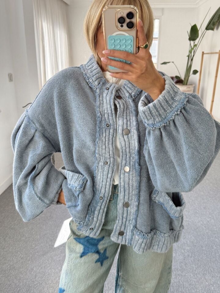 MAVİ DOKULU İTHAL CEKET HIRKA