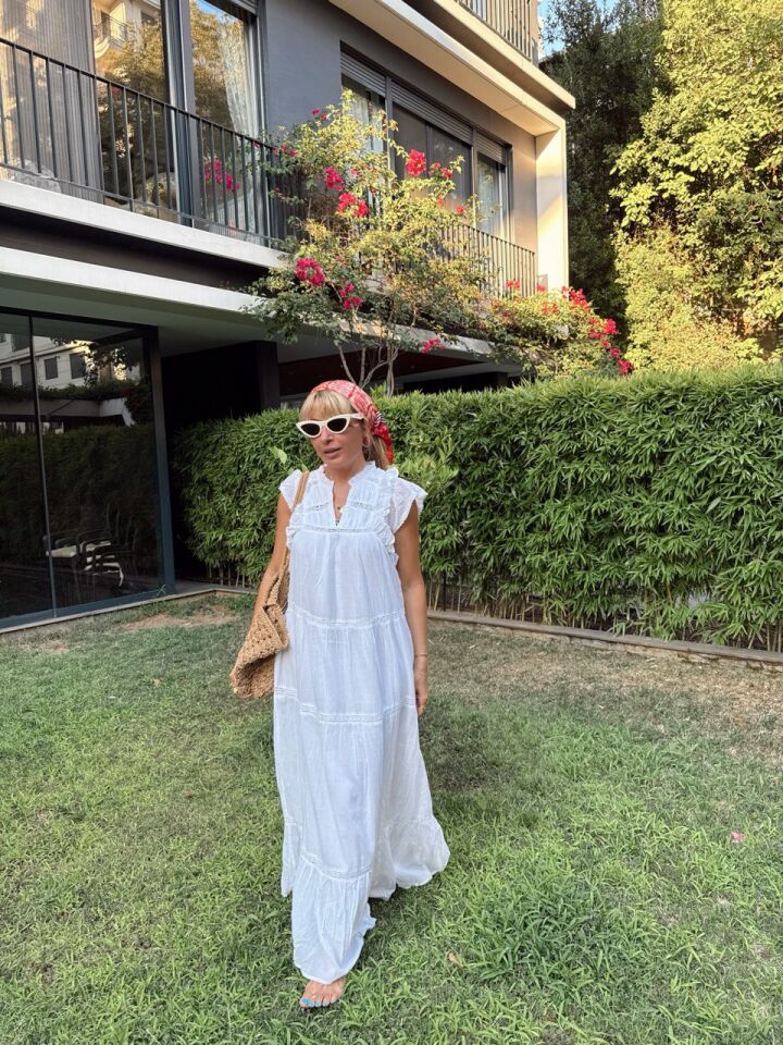 BEYAZ KOLSUZ DANTEL DETAY İTHAL ELBİSE