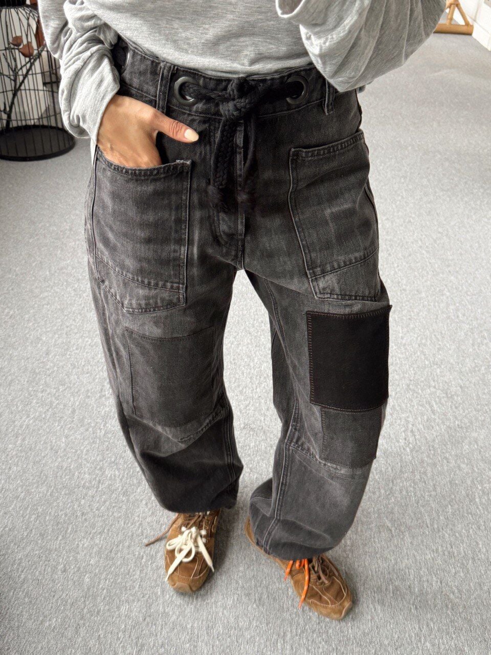 ANTRASİT PATCHWORK KEMER DETAY JEAN